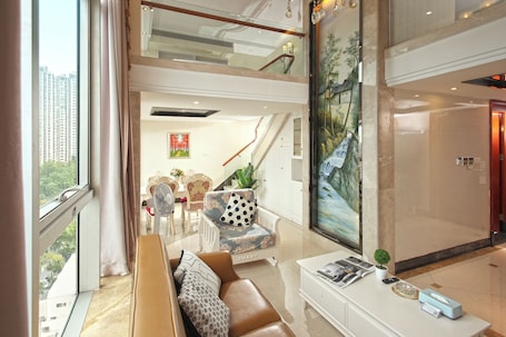 Duplex Twin Suite | 1 bedroom, in-room safe, blackout drapes, soundproofing