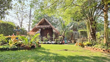 Family Quadruple Room | Garden view