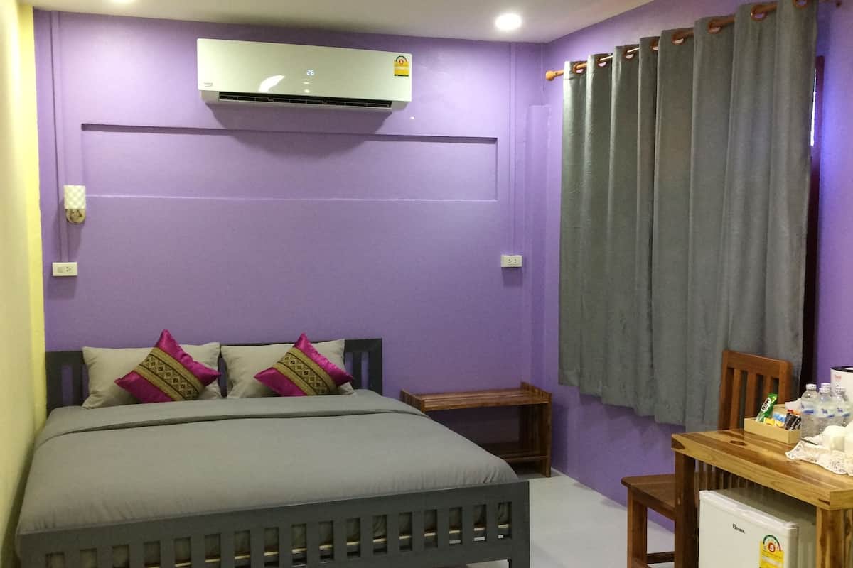 Family Quadruple Room | Free WiFi, bed sheets
