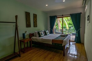Deluxe Double Room, Balcony (Air-con)