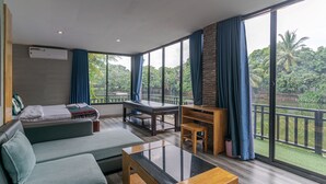 Unclassified image, 5 of 26, button - Samathi Lake Resort (Phnom Penh)