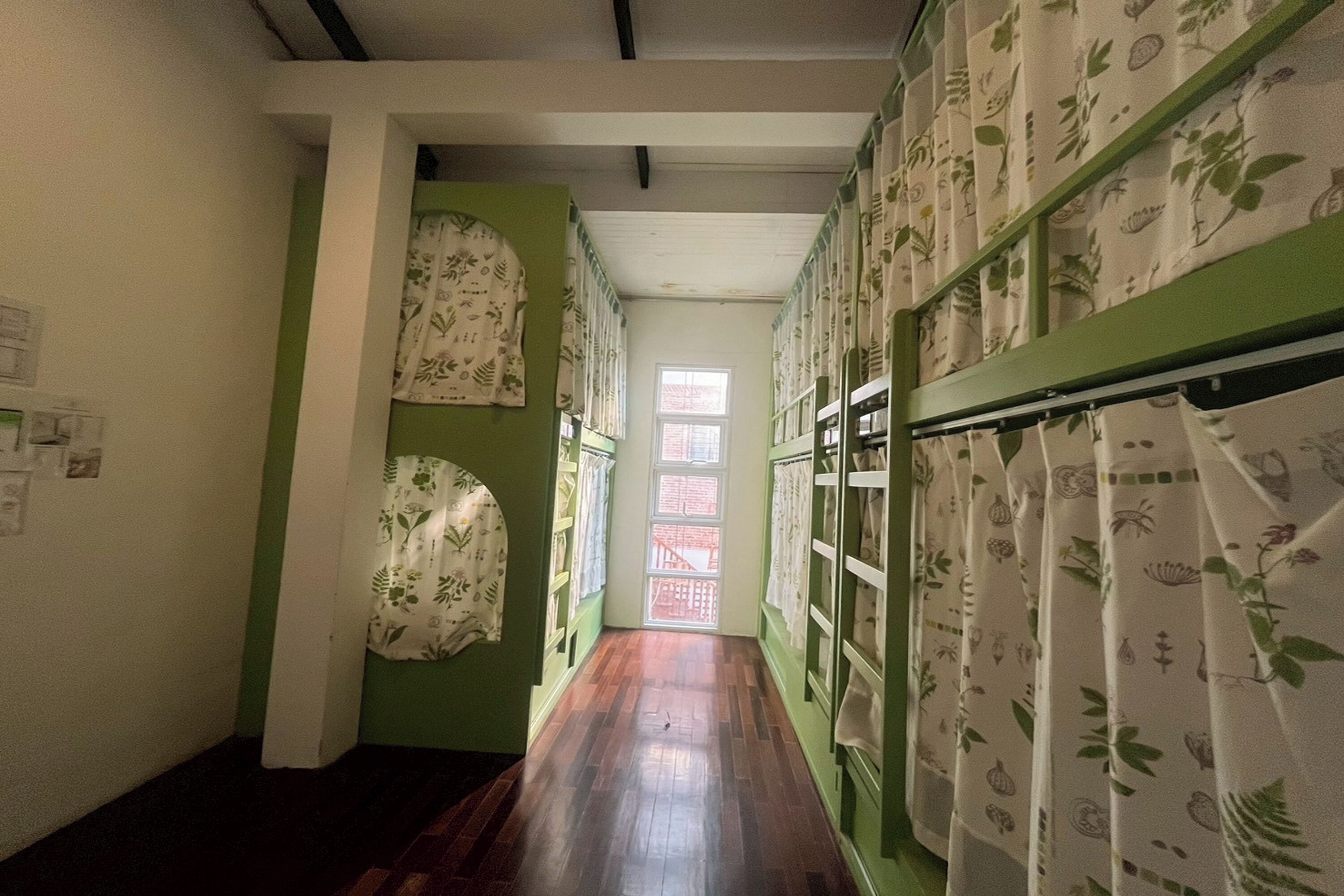 Shared Dormitory, Mixed Dorm | Blackout drapes, soundproofing, iron/ironing board, free WiFi