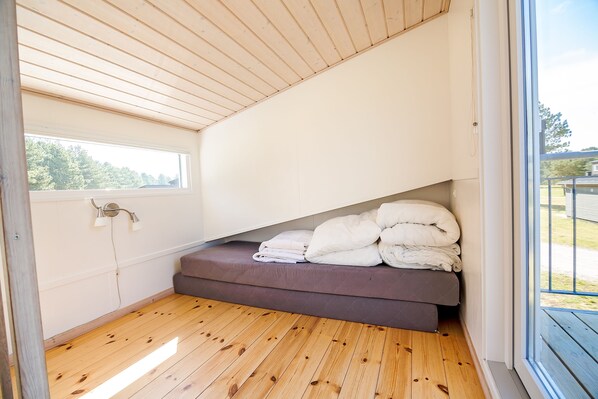 Comfort Cabin | 1 bedroom, free WiFi, bed sheets