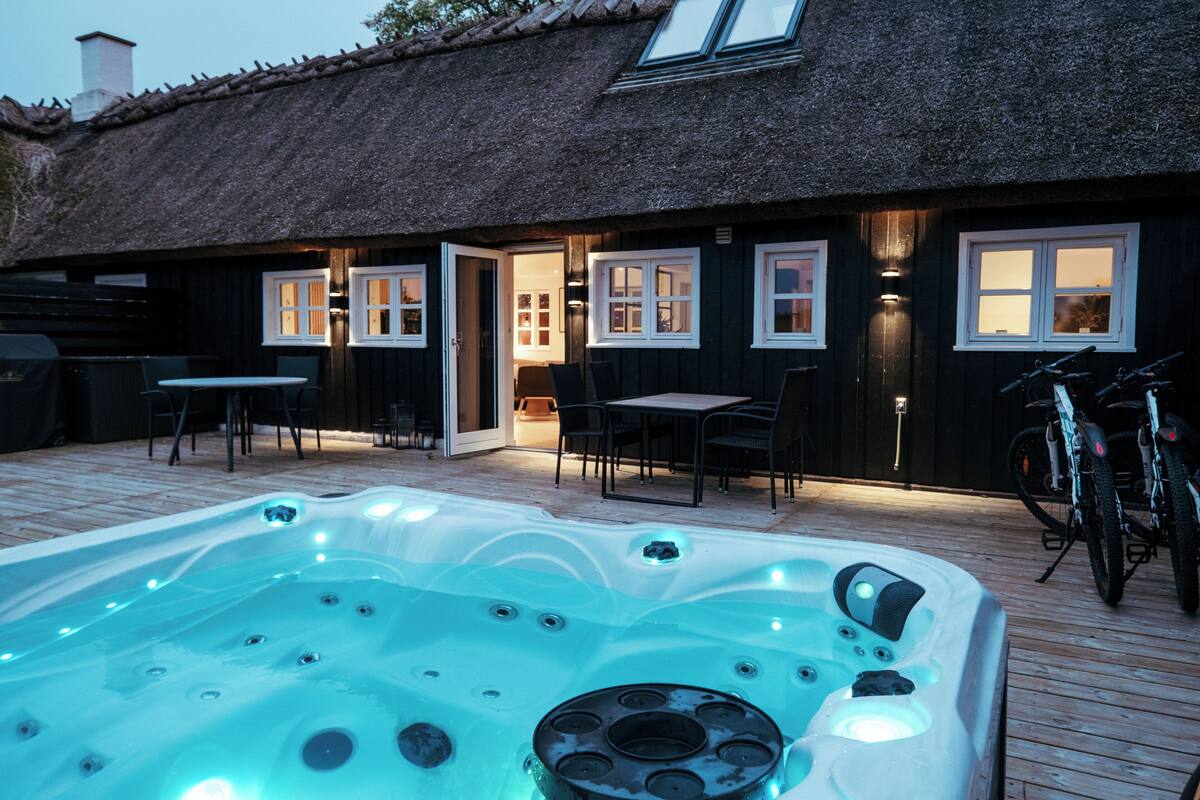 Apartament de luxe | 1 dormitori, wifi gratuïta i roba de llit