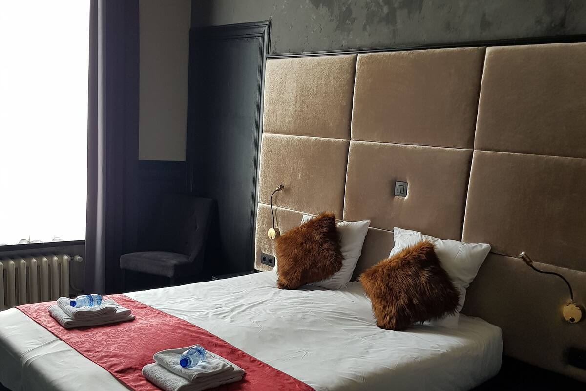 Comfort Double Room | WiFi (free), bed sheets