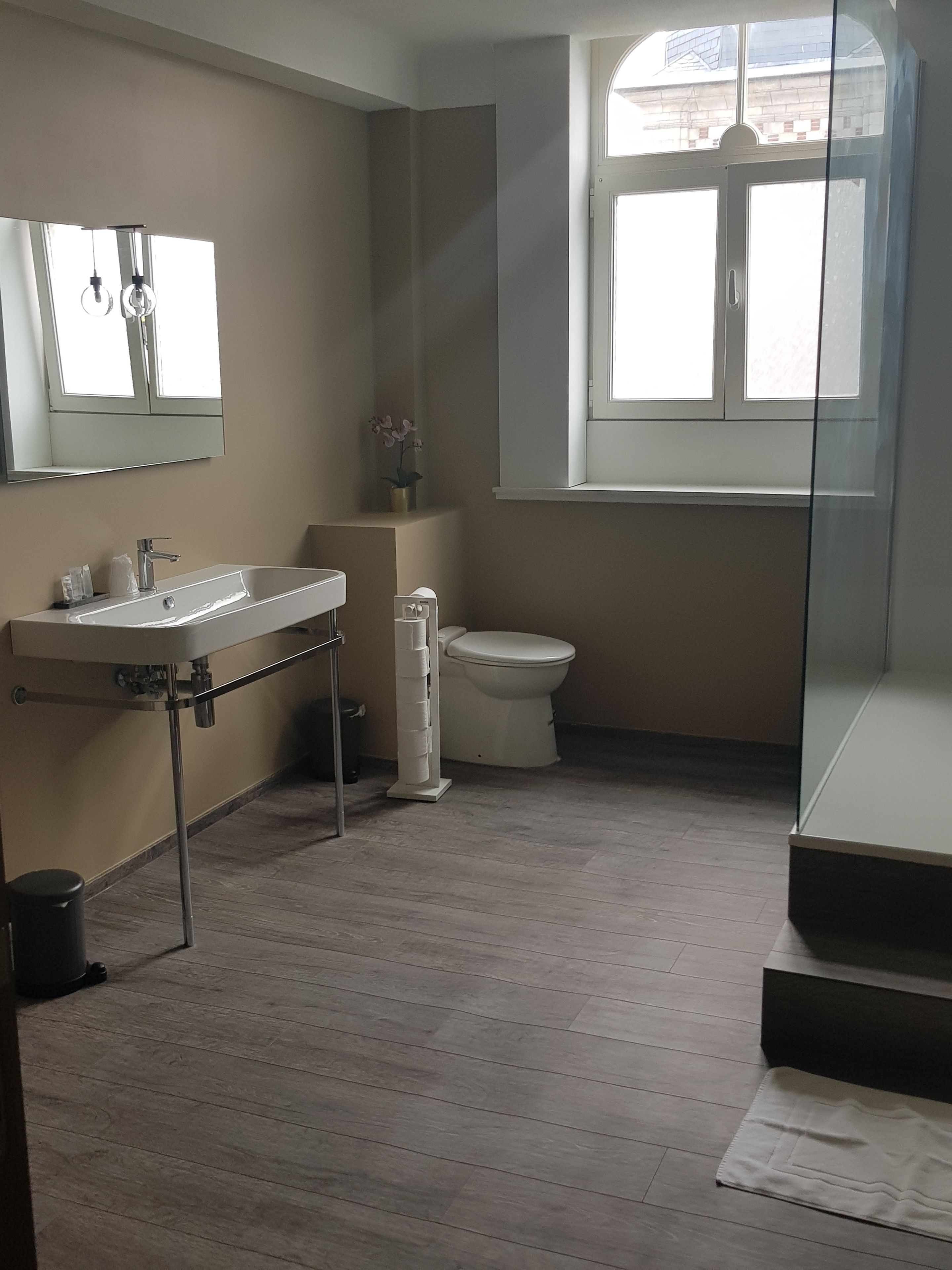 comfort quadruple room, 1 queen bed with sofa bed | free wifi, bed sheets