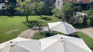 Vue depuis lâhĂ©bergement