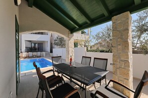 إطلالة من الشرفة