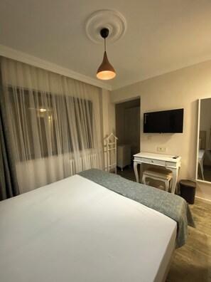 Standard Double or Twin Room - Kale Motel (Gökçeada)