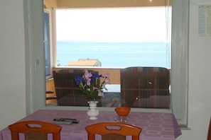 Departamento Confort, balcón, vista al mar (A2) | Vista desde la habitación