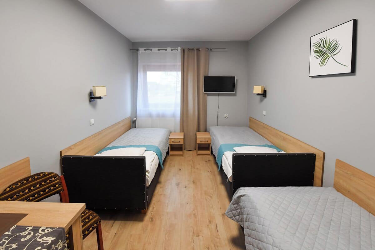 Triple Room | Langsir/tirai gelap terus, Wi-fi percuma, cadar katil