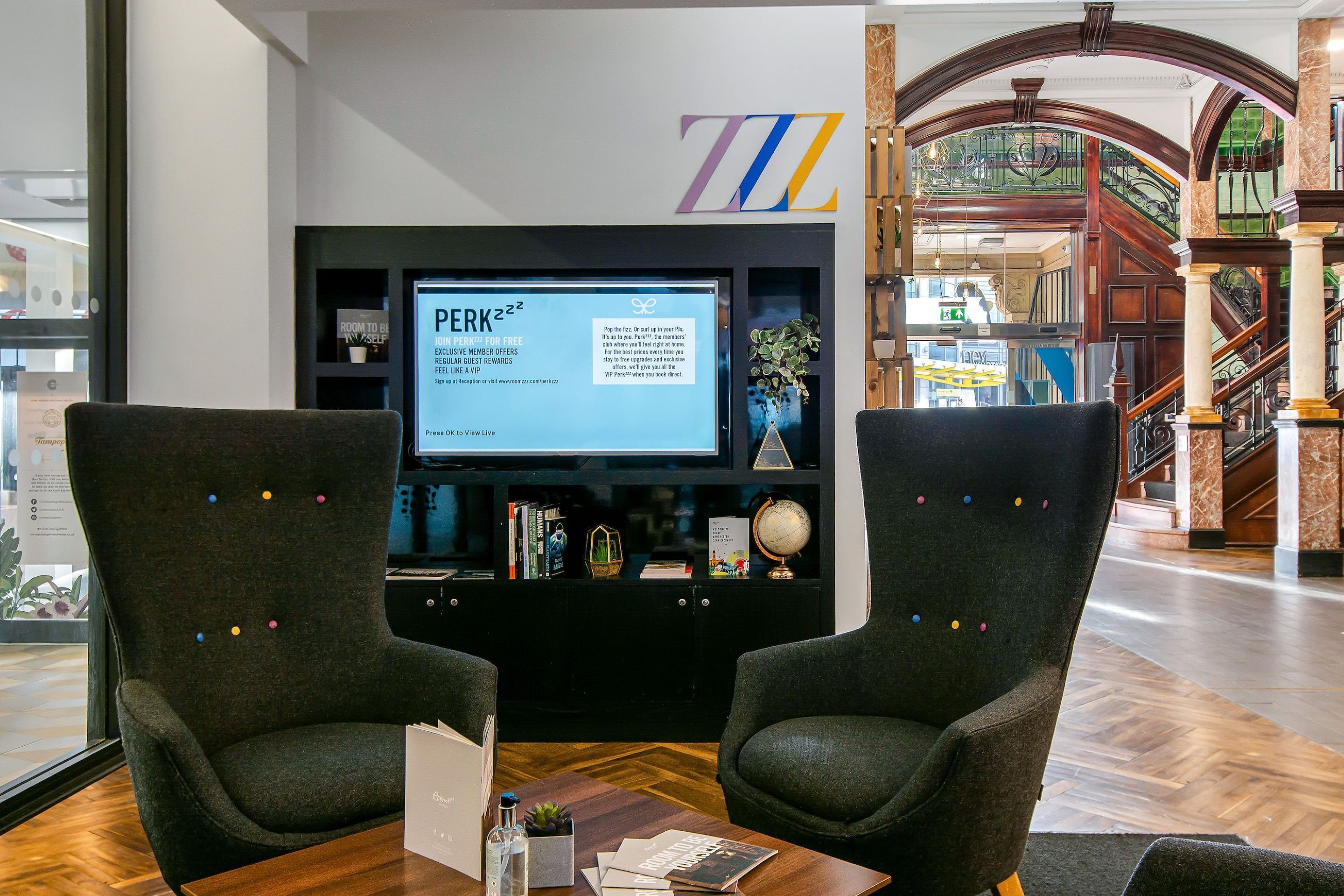 Photo - Roomzzz Manchester Victoria