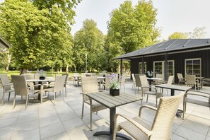 BBQ/picnic area - Hotel Skovpavillone (Kerteminde)