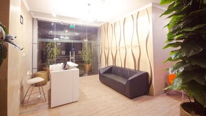 Lobby - Antique Legacy Hotel (Morogoro)