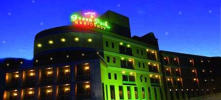 Front of property - evening/night