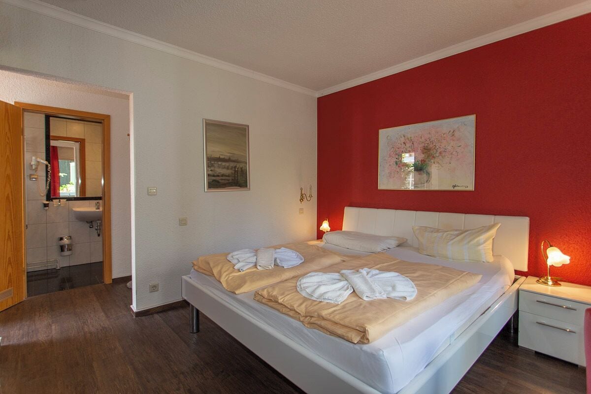 double room, balcony | minibar, free cots/infant beds, free wifi, bed sheets