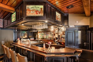 Bar (in der Unterkunft)