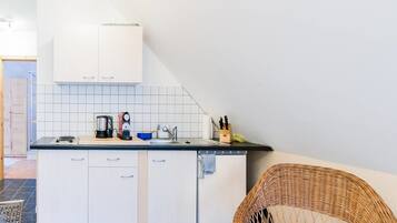 Classic Apartment, 1 Bedroom, Partial Lake View (Heuboden) | Private kitchenette | Fridge, oven, stovetop, espresso maker
