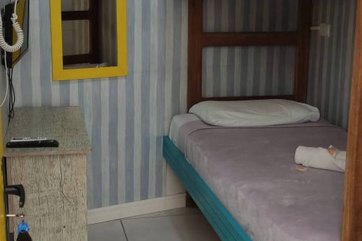 Habitación tradicional doble de uso individual, 1 habitación, planta baja | Cortinas opacas, tabla de planchar con plancha, wifi gratis