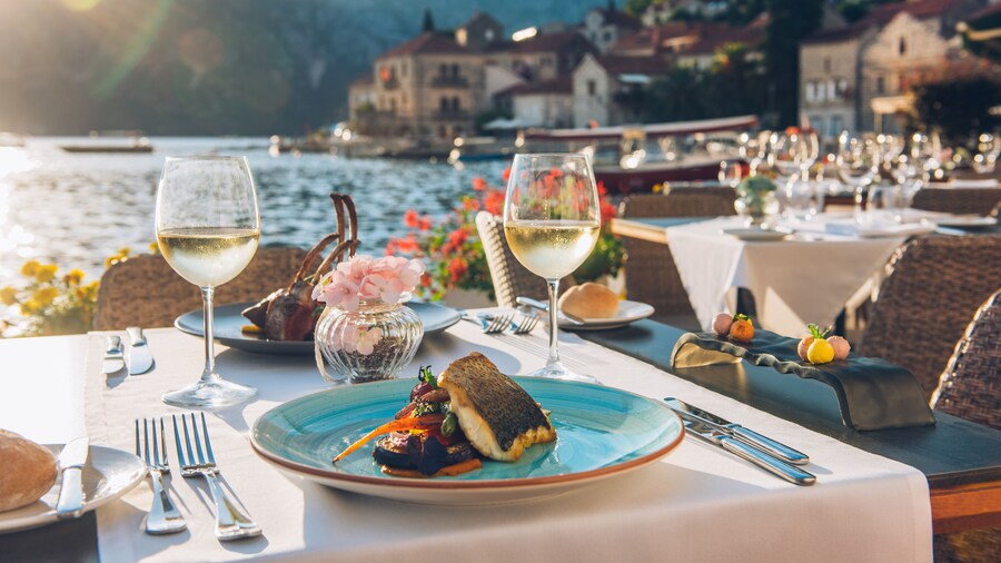 Heritage Grand Perast