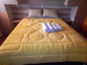1 bedroom, free WiFi, bed sheets - Chale Luxurias da Serra (Canela)