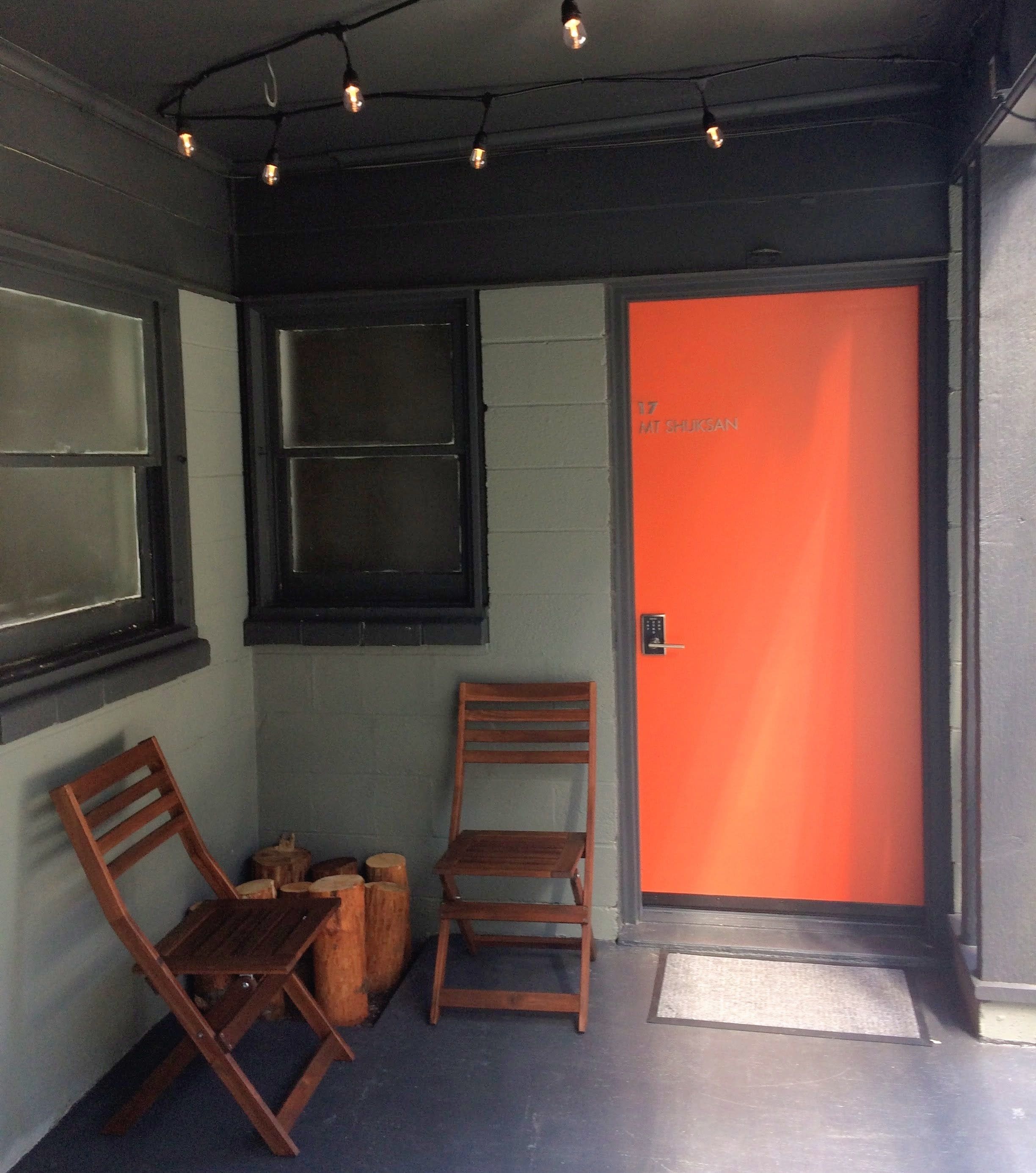 room, 1 queen bed, private bathroom | terrace/patio