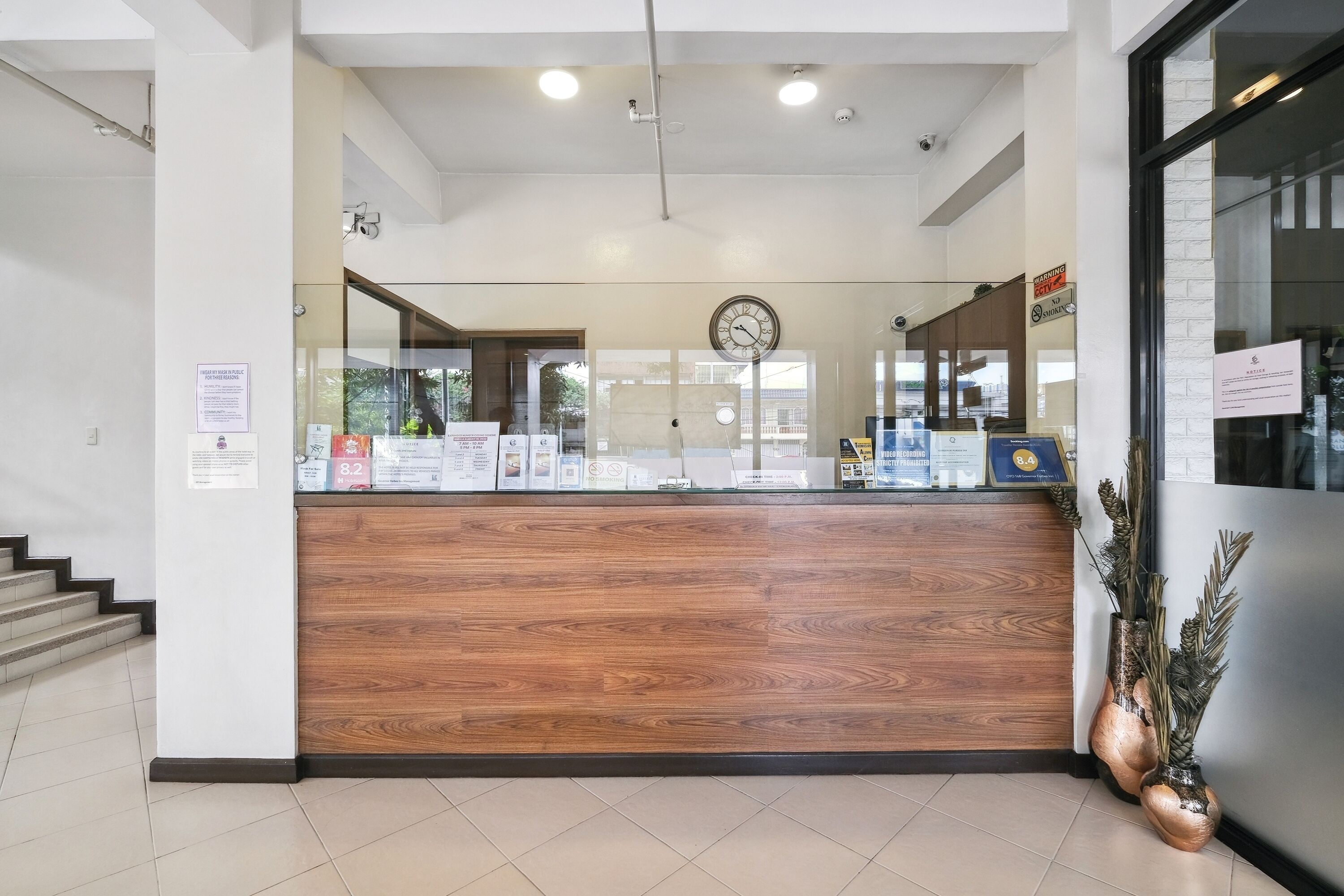 Foto - Governor Forbes Inn - Manila City Center