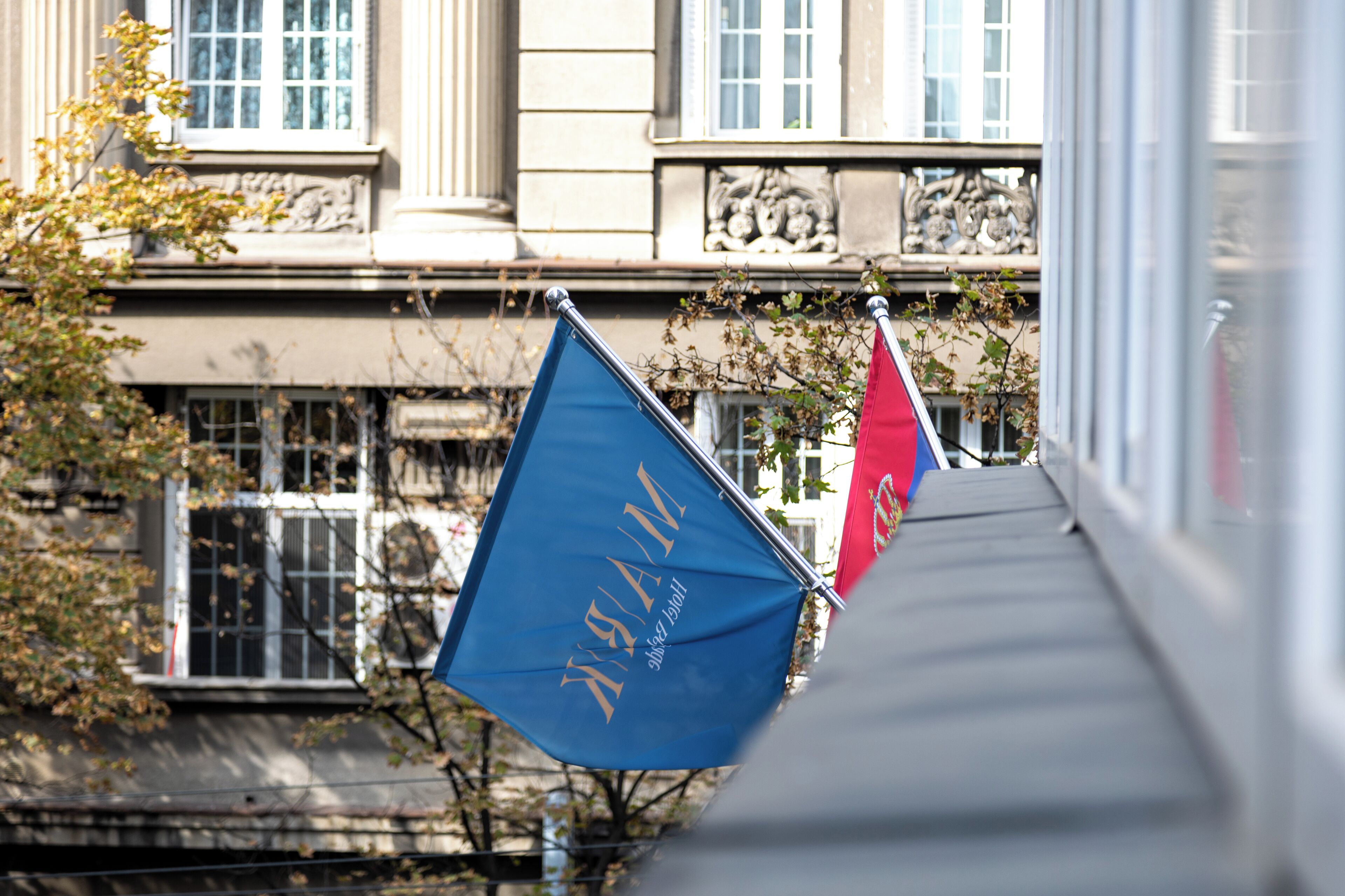 comfort double room | street view