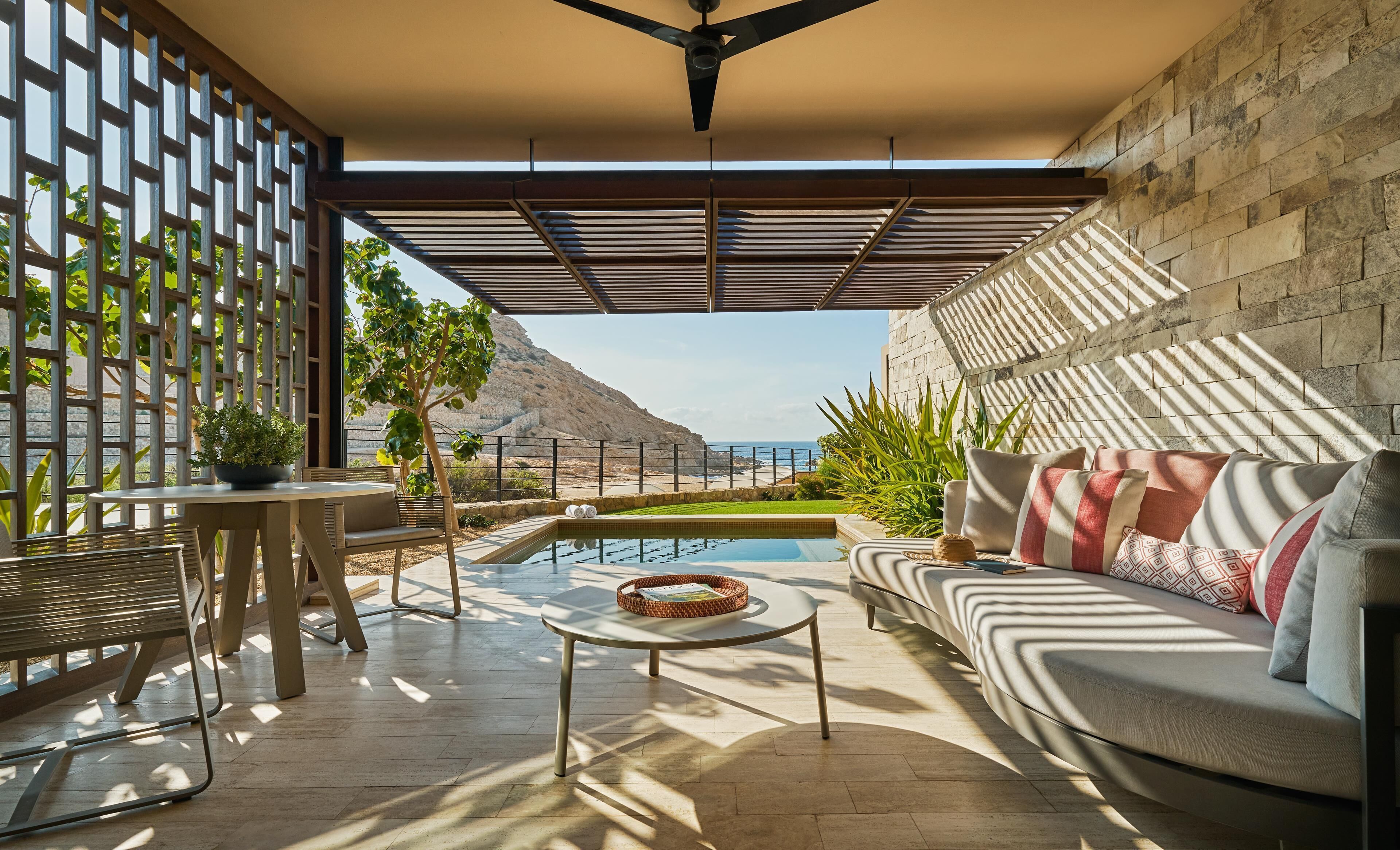 Ocean View Queen Queen with Pool | Egyptian cotton sheets, premium bedding, down comforters, minibar