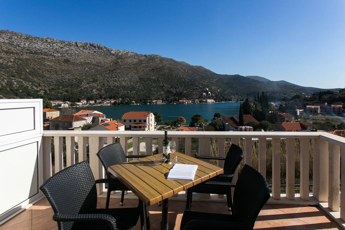 Apartamento Confort, 1 habitación, frigorífico, vistas al mar | Terraza o patio