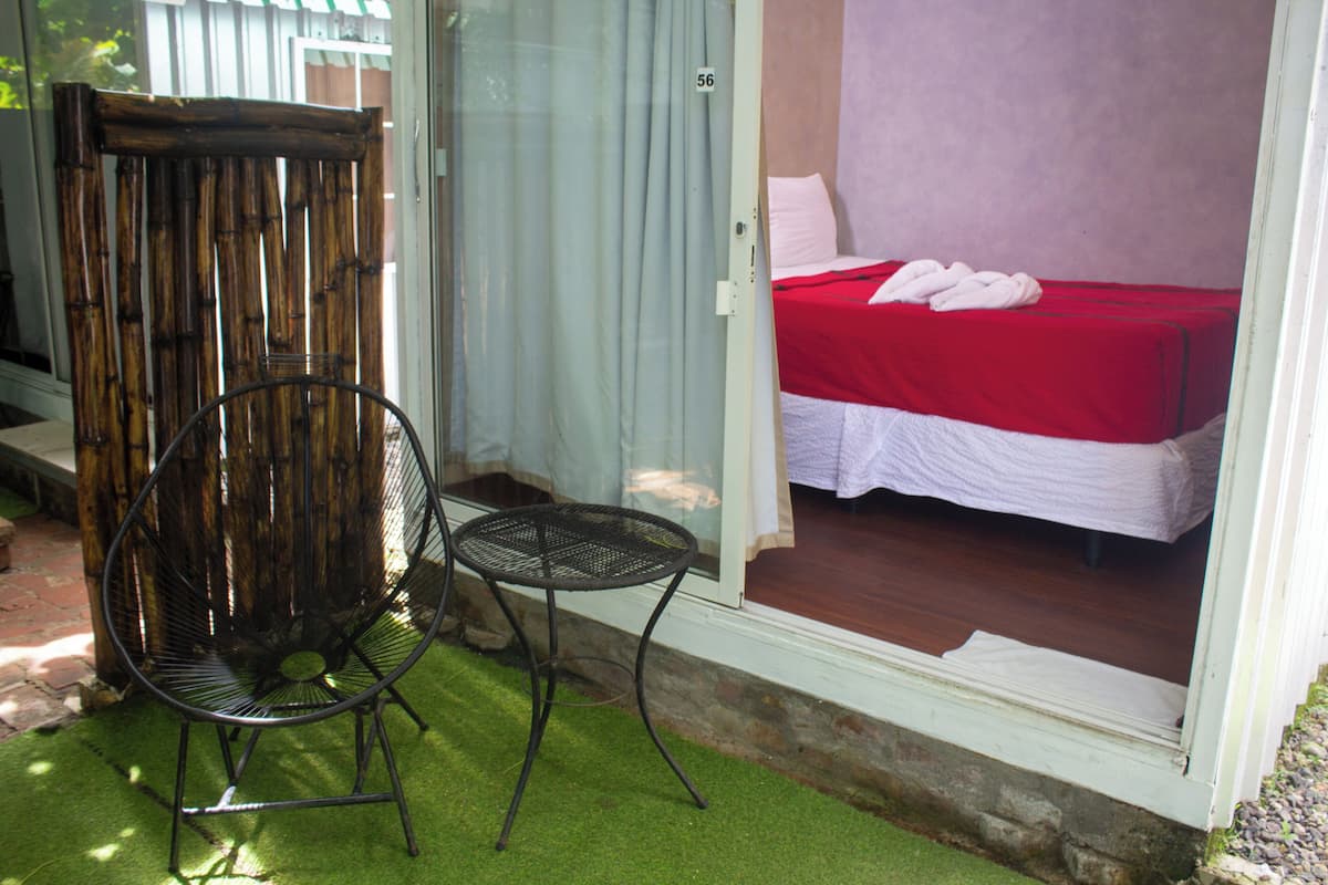 1 habitación, wifi gratis y ropa de cama