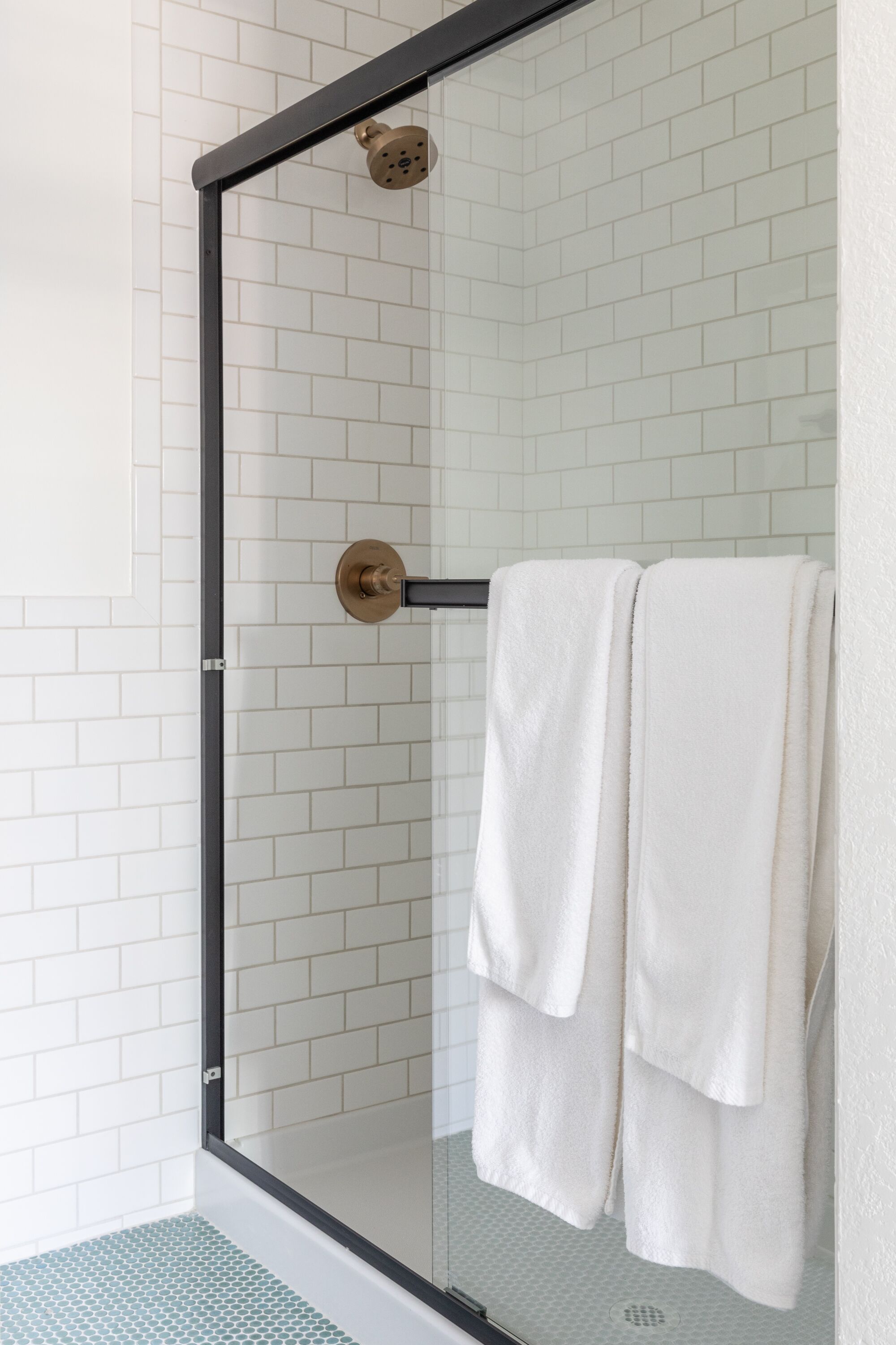 luxury room | bathroom shower