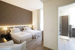 View from room - Villa Liberty - Lake Como Rooms & SPA (Como)