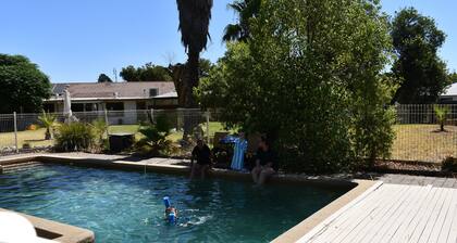 Berrigan Motel