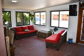 Bar (en el alojamiento)