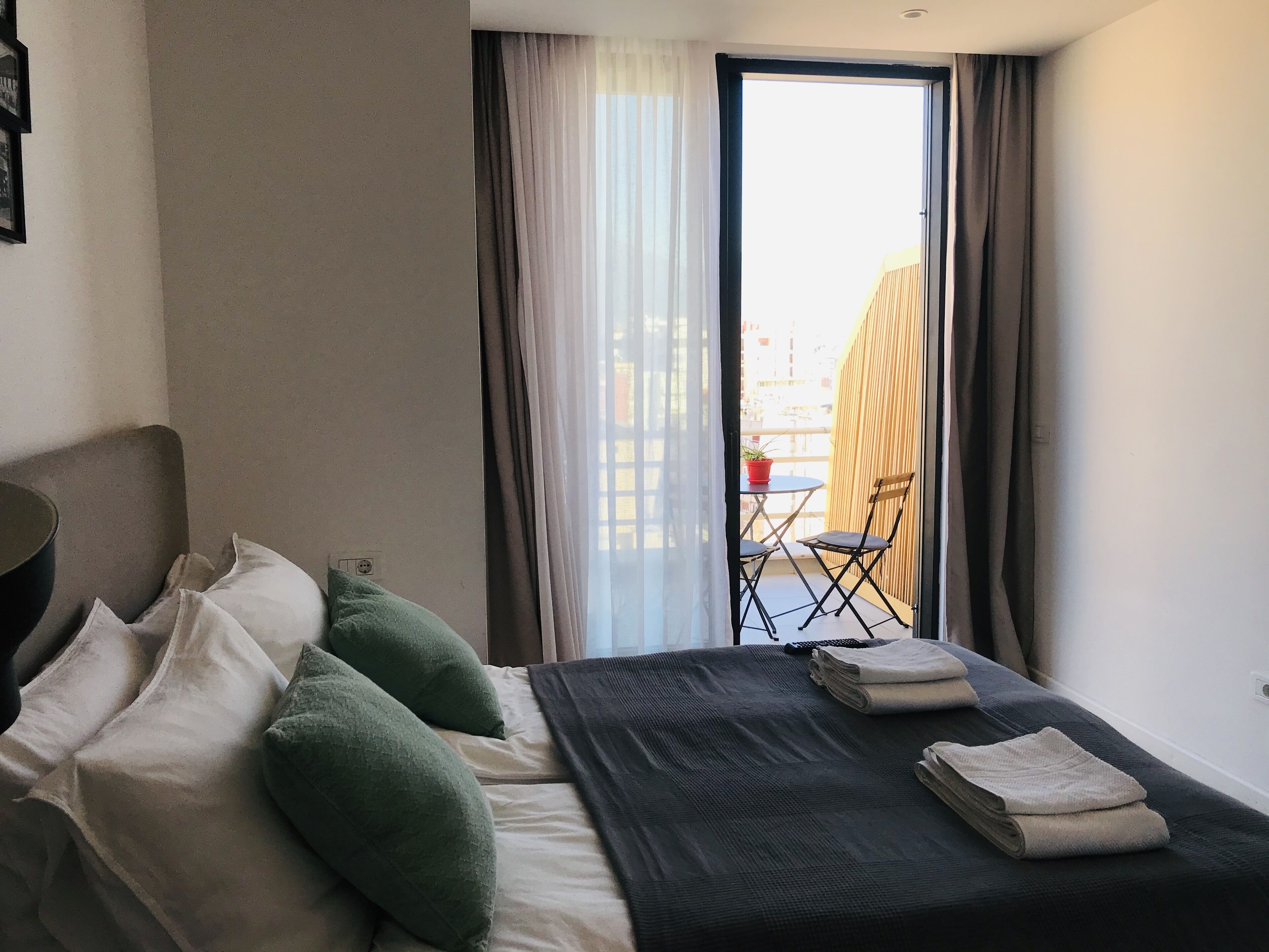 standard room, mountain view | desk, soundproofing, iron/ironing board, free wifi