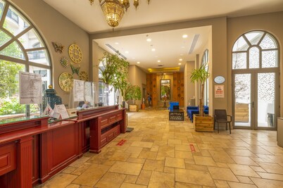 Agora Suites