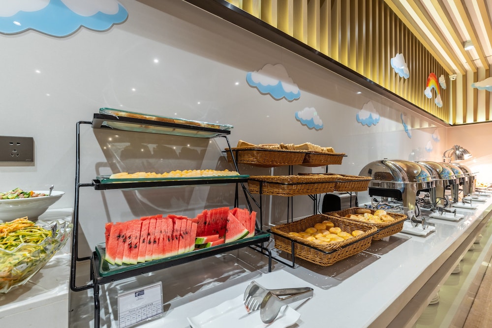Holiday Inn Express Anshan Downtown photo 8