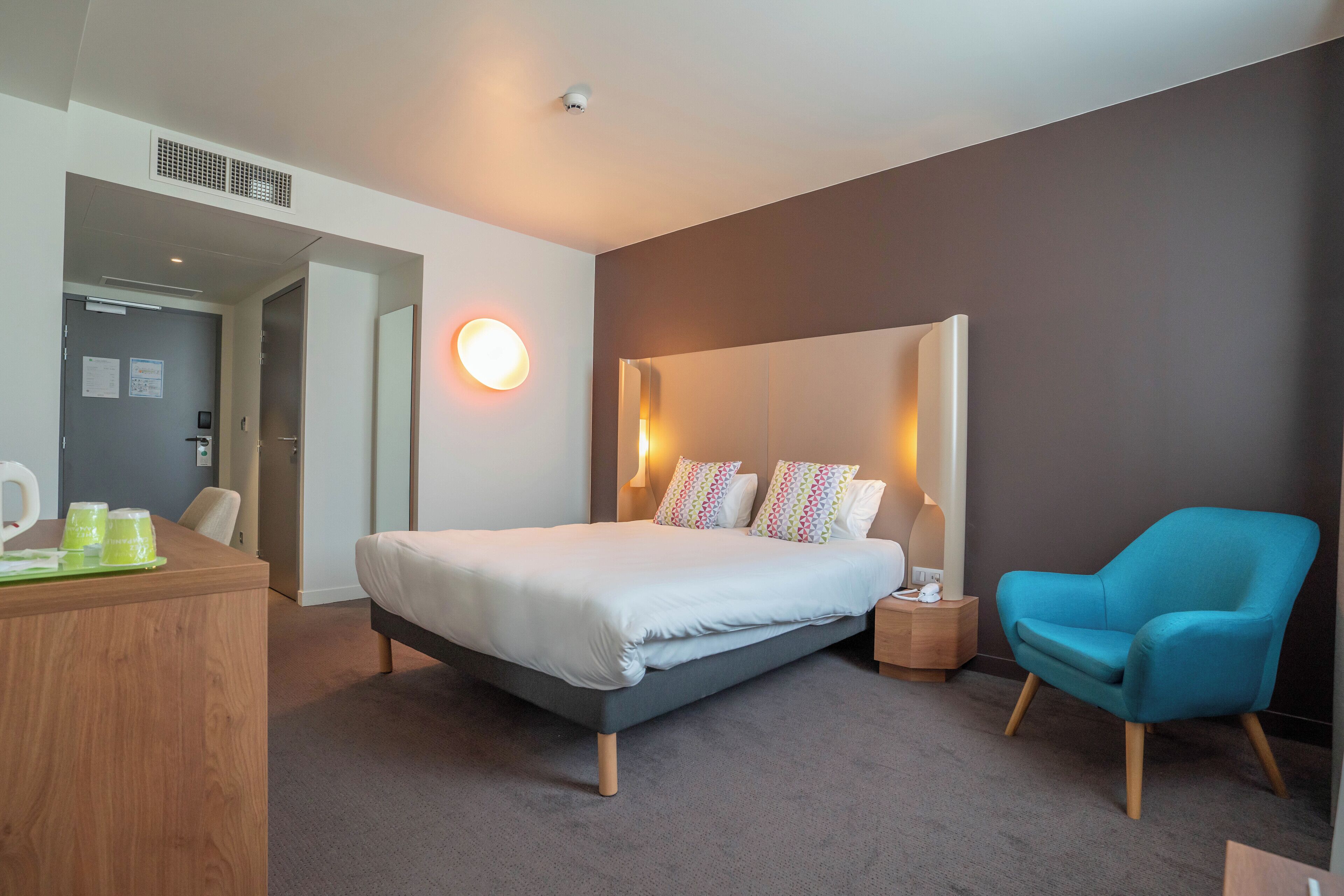 desk, soundproofing, iron/ironing board, free cots/infant beds