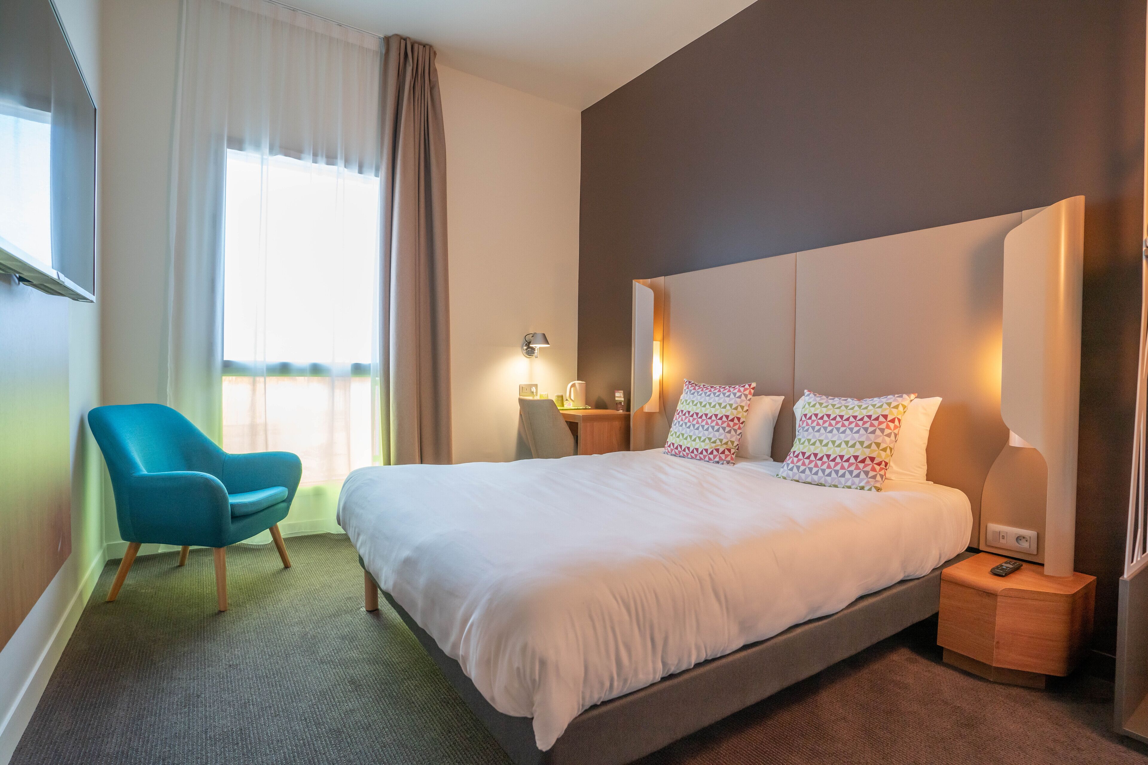 next generation, room, 1 double bed | desk, soundproofing, iron/ironing board, free cots/infant beds