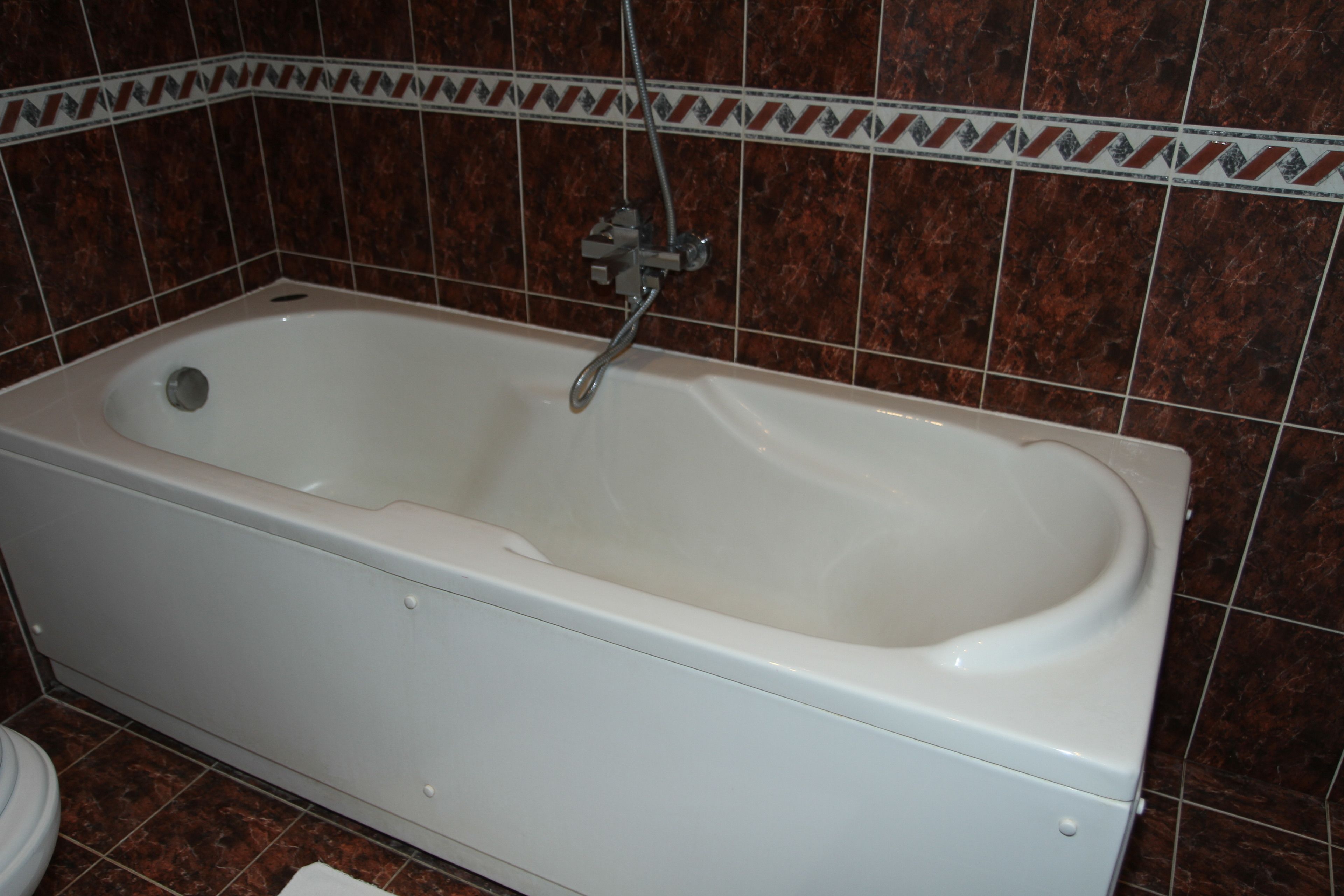 triple room | deep-soaking bathtub