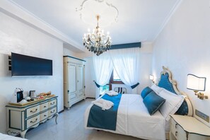 Superior Triple Room, Balcony, Sea View | 1 bedroom, premium bedding, minibar, in-room safe - B&B Palazzo Montesanto (Maiori)