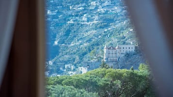 Vue depuis lâhĂ©bergement