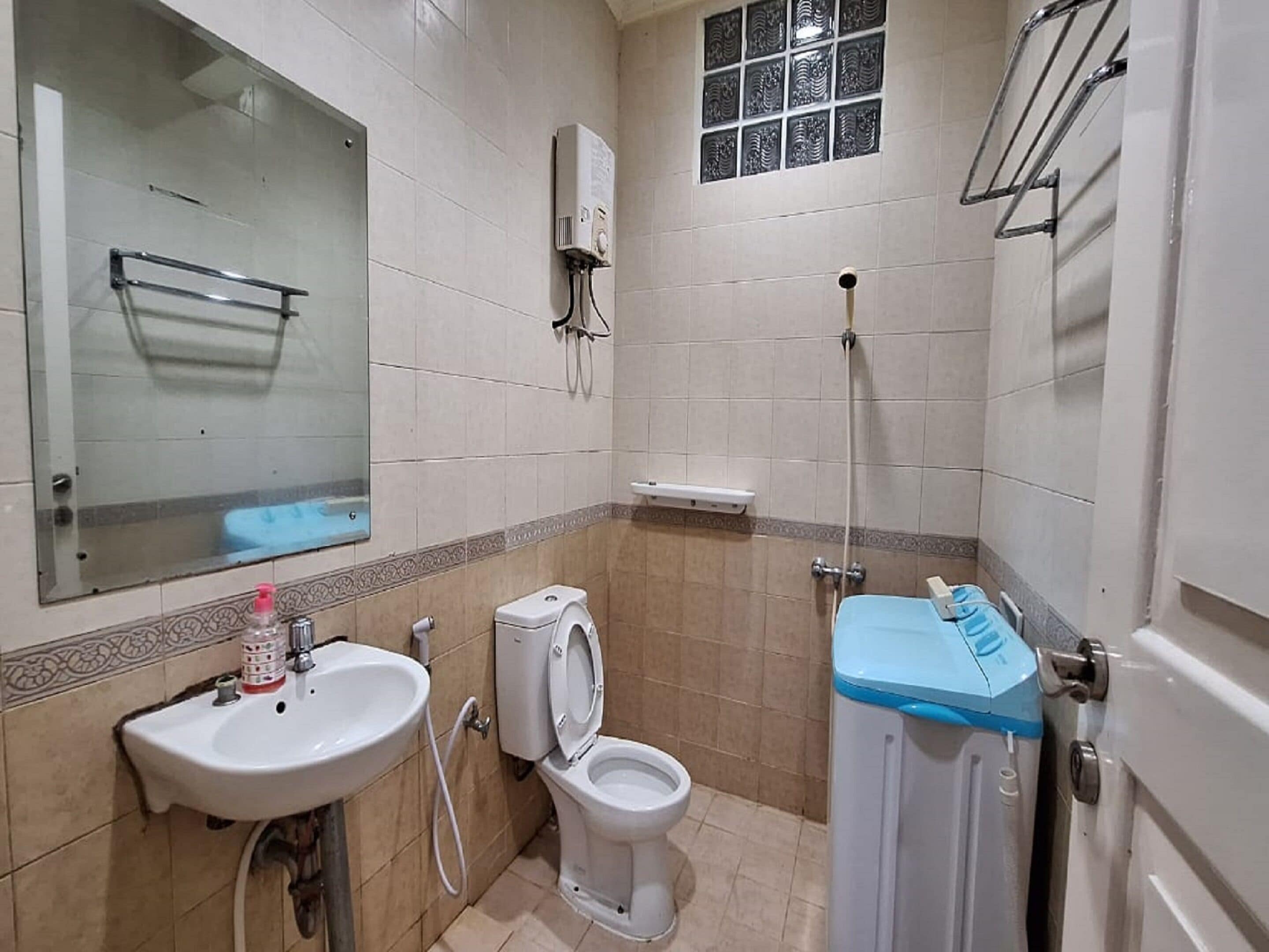 Junior Villa, 2 Bedrooms, Garden View | Bathroom | Combined shower/tub, rainfall showerhead, bidet, towels