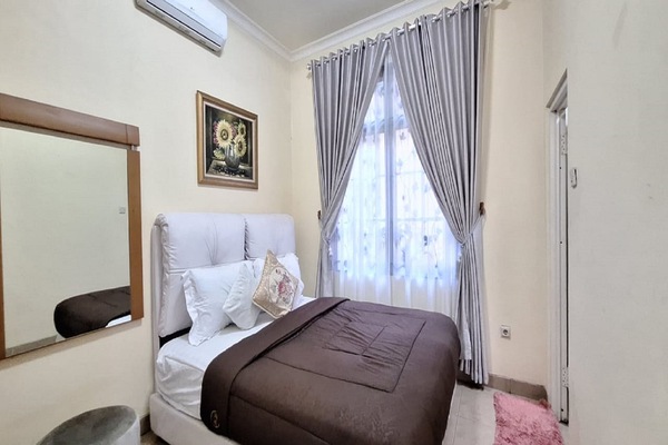 Junior Villa, 2 Bedrooms, Garden View | Desk, soundproofing, WiFi (free), individually decorated