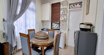 Villa Kota Bunga Anggrek