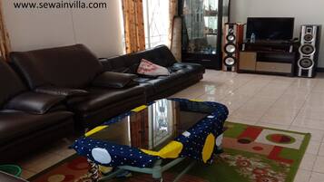 Villa, 4 Bedrooms | Living area | Flat-screen TV