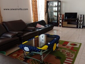 Villa, 4 Bedrooms | Living area | Flat-screen TV - Villa Kota Bunga Azalea (Cipanas)