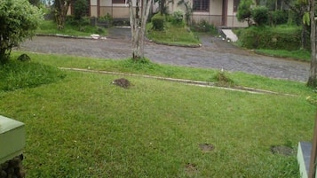 House, 3 Bedrooms | Terrace/patio