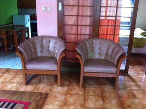 House, 4 Bedrooms | Living room | Flat-screen TV - Villa Kota Bunga Seruni (Cipanas)